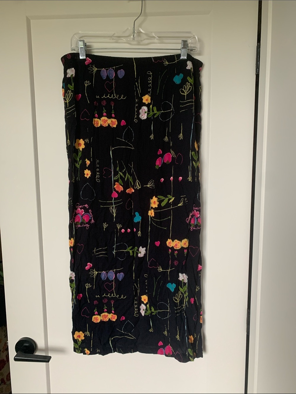 Black Flowy Floral Maxi Skirt with Slit - L/XL - Spring/Summer - Colourful